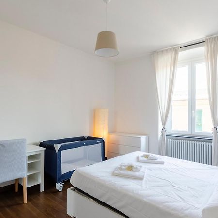 Joivy Spacious Family Apt For 4, In Carignano, Genoa Bagian luar foto
